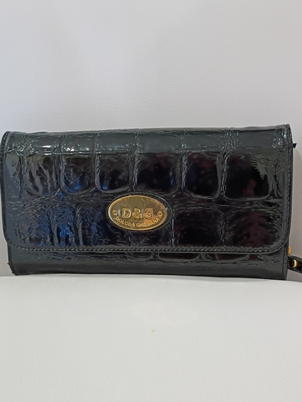 D&G Black Patent Croc-Embossed Clutch with  Magnetic Closure AndGold Logo Plaque